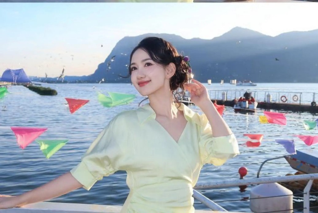 霍启山娜然恋情陷危机！女方立场问题被重提，男方助理删除切割