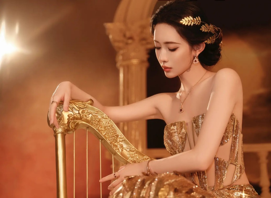 贵金属都在狂涨，黄金破4500，铂金2300，白银72，齐创历史新高