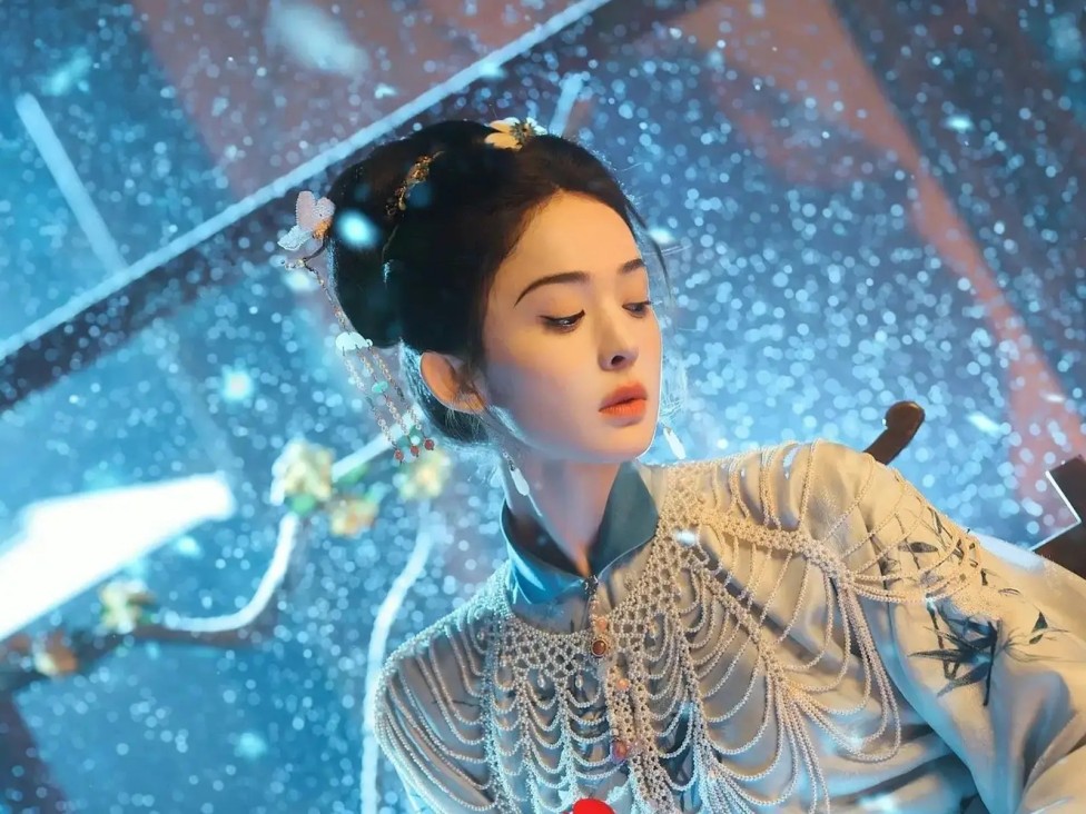 59岁王祖贤近况曝光！在加拿大别墅区开艾灸馆，一个人孤苦伶仃生活