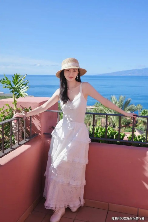 《酱园弄》双报杨幂赵丽颖！两大85花金像奖争提名，事业分水岭已现？